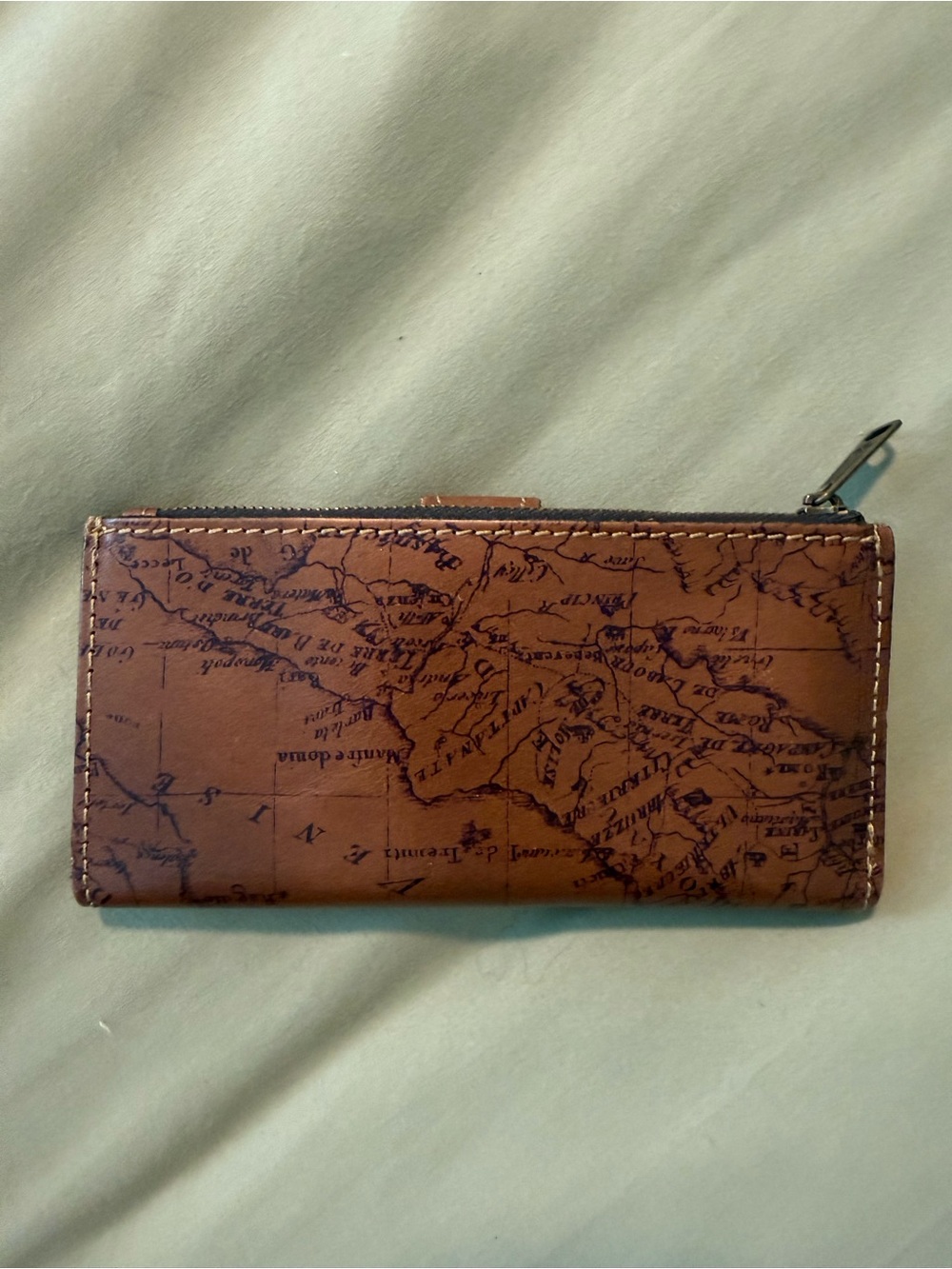 Patricia Nash Nazari Riot Rust Signature Map Wallet - Picture 2 of 3